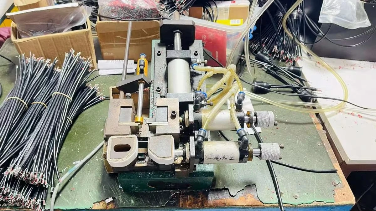 Core stripping Machine Core stripping Machine